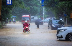 粤多地持续强降雨 广州1小时最大降雨量达96.9毫米