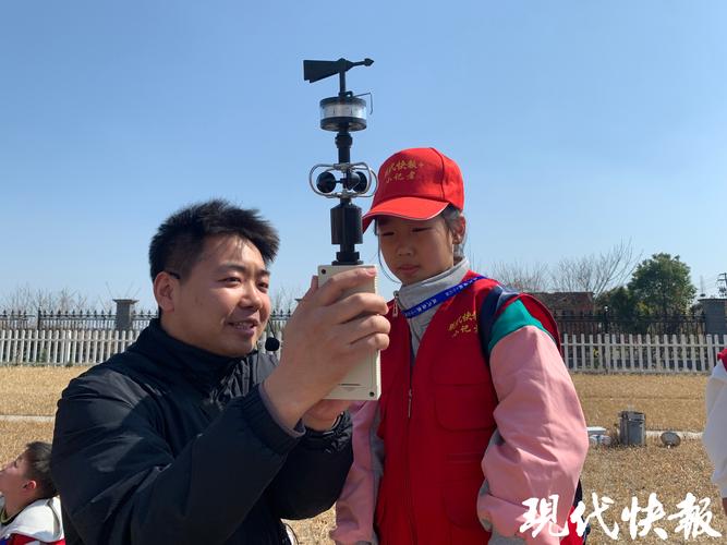 原阳：小记者近距离感受气象魅力
