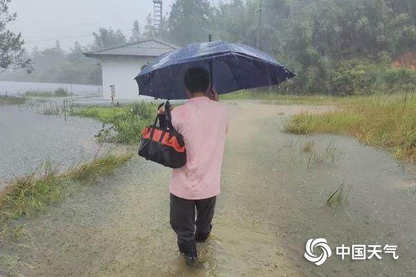 台风连袭！“米娜”残涡今天影响广东 23日起“桦加沙”接踵而至