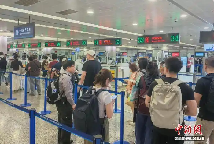 今年国庆、中秋假期 上海空港口岸预计出入境旅客数量达88.3万人次