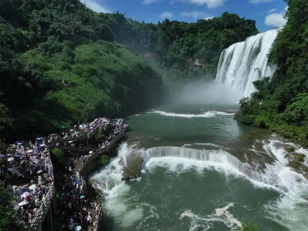 双节假期临近 黄果树旅游区酒店民宿预订火爆