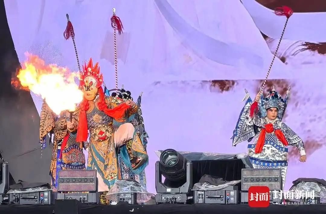 登东楼、逛古镇 宜宾叙州区邀请游客在长江之头开启奇妙旅程丨打卡川内景点