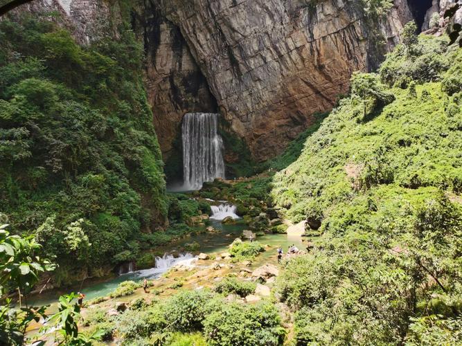 网红景区竟为“野生”？警惕“仙境”变险境！
