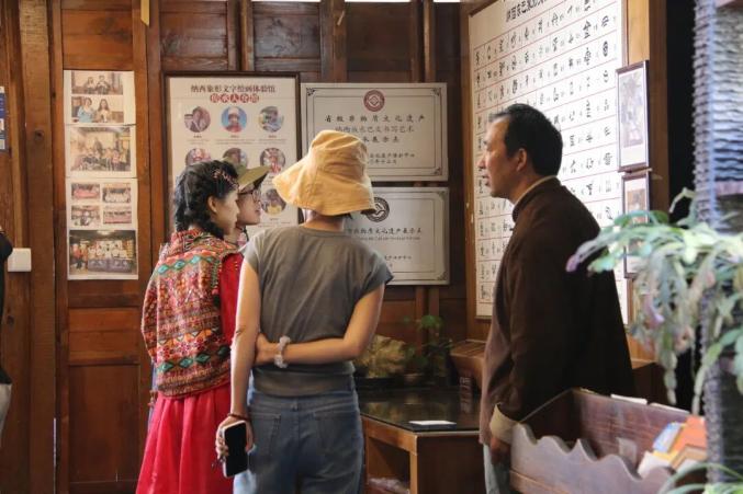 “打卡”变“沉浸”，国庆假期文化院落成“古城游”新亮点