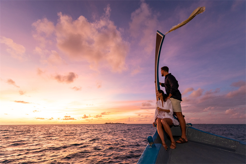 希尔顿马尔代夫阿敏吉里全别墅度假村以「蜜月逸境」礼遇升华浪漫体验