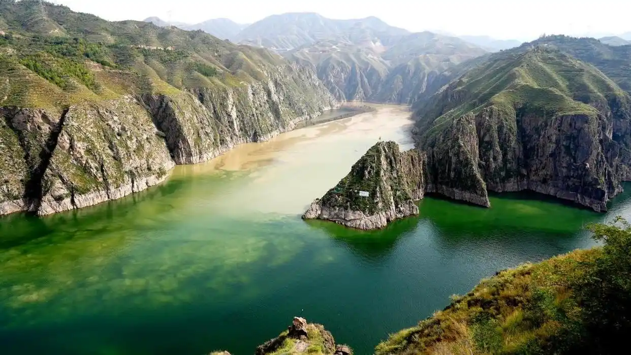 国庆期间永靖黄洮交汇景点迎来旅游热潮