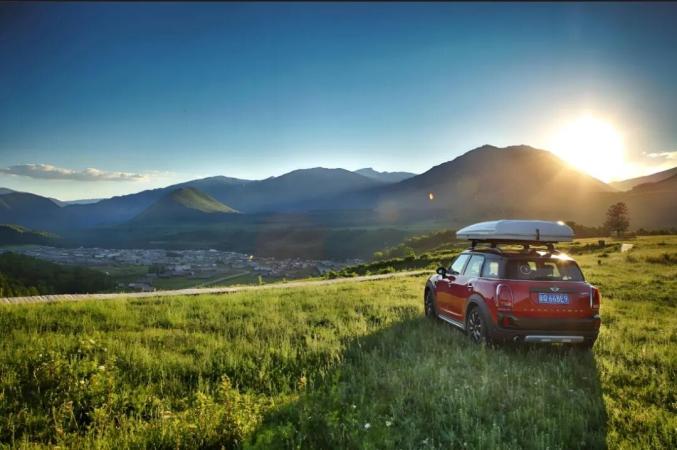 假期租车自驾，出了事故谁来担责？