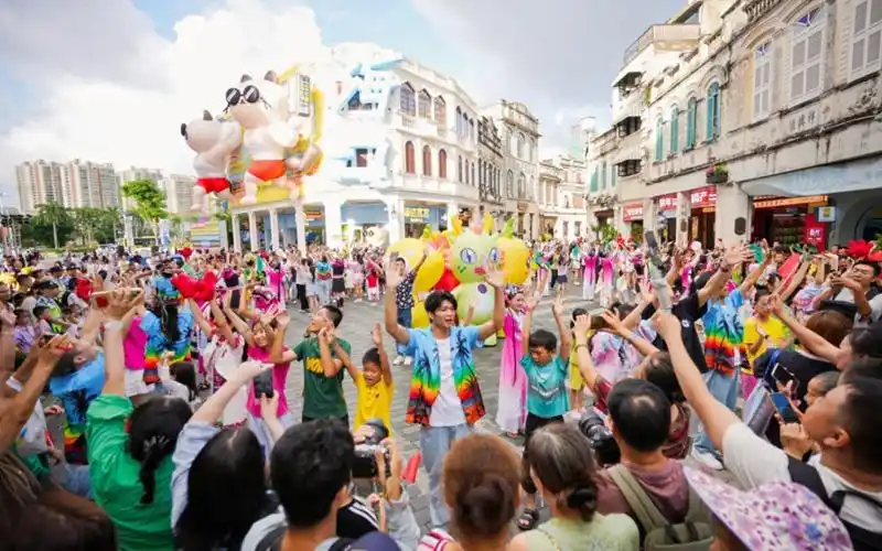 国庆中秋假期海口接待游客113．45万人次 旅游收入超14亿元