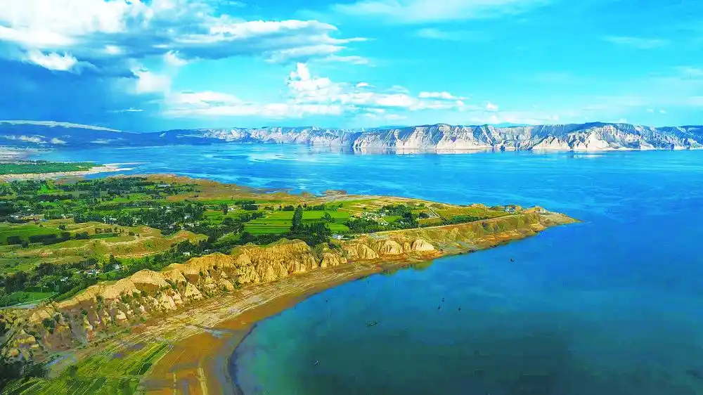 从“网红”到“长红”，不止一步之遥